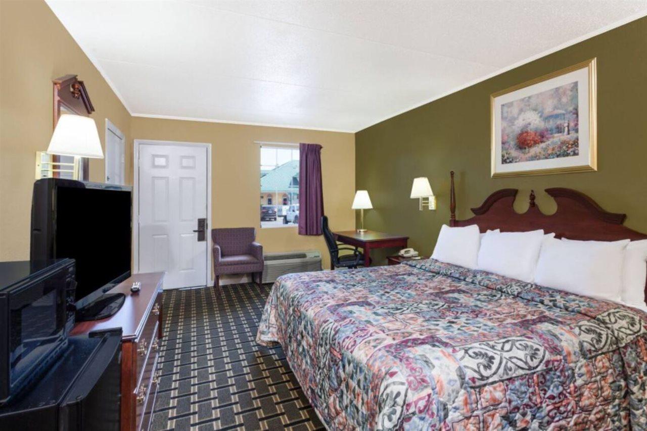 Days Inn By Wyndham Lenoir City Luaran gambar