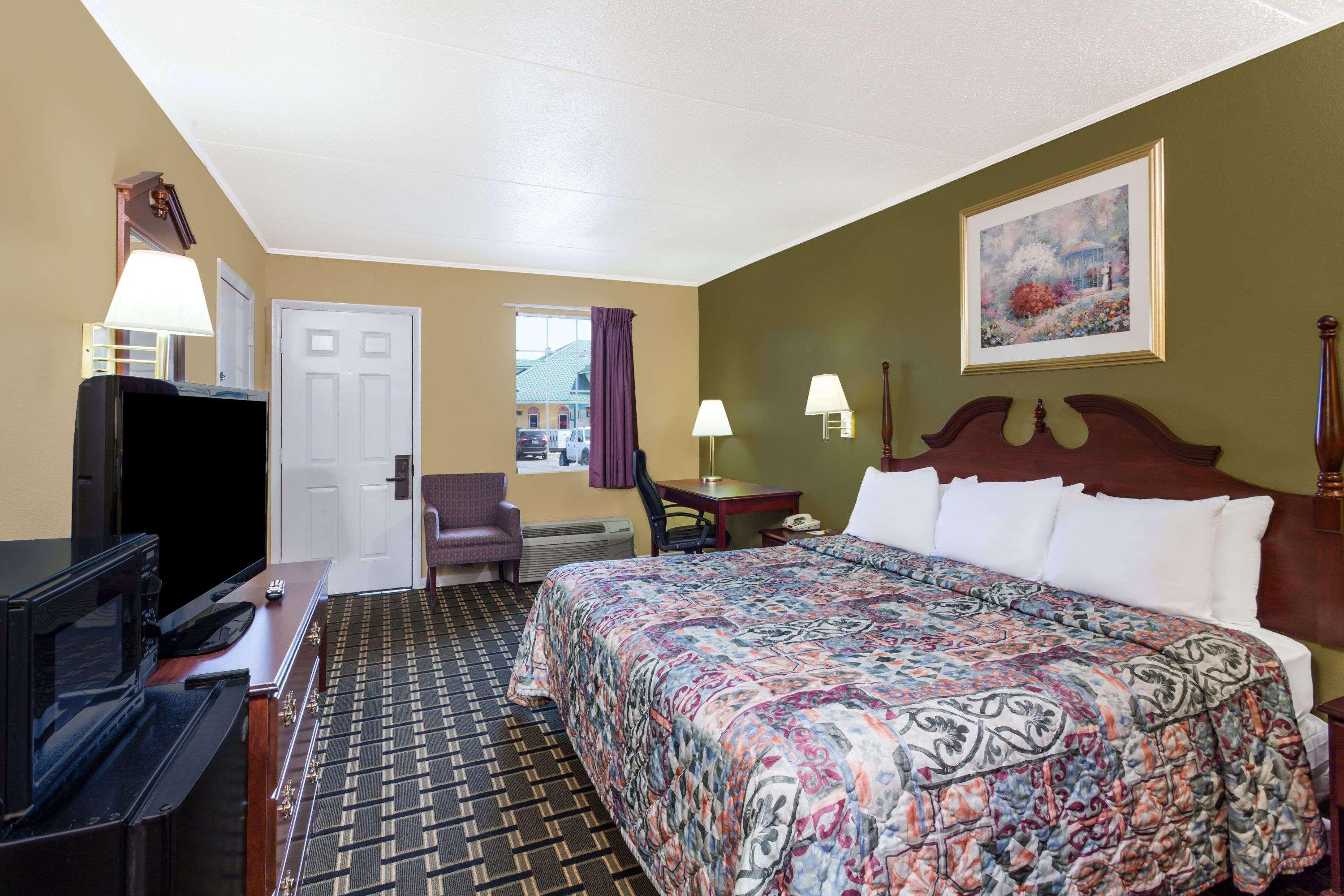 Days Inn By Wyndham Lenoir City Luaran gambar